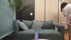 【锤子探花】极品清纯少女3000一炮，大圈00后女神，坚挺美乳，沙发后入，高潮迭起 截图16