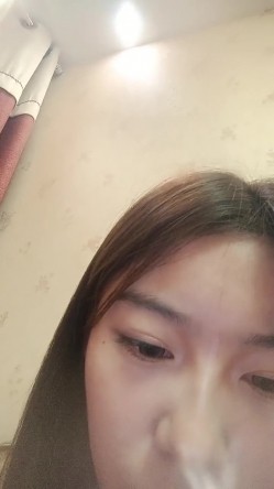 外表文静颜值妹妹！新人近期下海！应观众要求收费房，脱光光自摸揉穴，手指插入扣弄，有点放不开 截图8