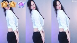 万元定制网易CC颜值主播极品反差婊【桃诗诗】劲曲裸舞、抖臀抖奶、掰穴、道具紫薇超强顶级挑逗 截图7