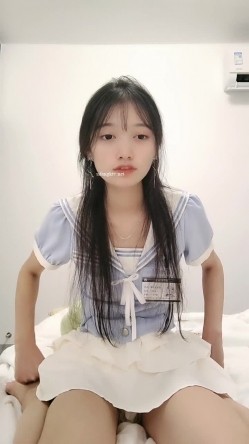 校花女神，超级清纯，【蔡蔡仙女】，冉冉升起的新星，她的微笑一秒让你想起初恋，还是脱光的初恋 截图6