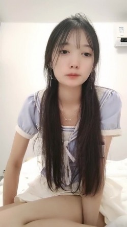 校花女神，超级清纯，【蔡蔡仙女】，冉冉升起的新星，她的微笑一秒让你想起初恋，还是脱光的初恋 截图10