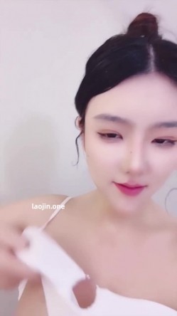 一次玩两个人妻，爽炸，【白兔】，千娇百媚的少妇，正是风骚饥渴的时候，淫荡不堪，狂草不停干爽！ 截图14