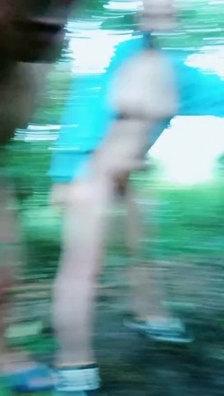 潘金莲与西门庆小树林里偷情，全程露脸激情啪啪深喉大鸡巴，在小树林里边亲边草后入揉着奶子抽插，射了一逼 截图8