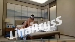 上海高端绿帽癖夫妇「Oliva_couple」极品淫妻皮肤紧致网约单男献妻、夫妻交换多人淫乱 截图2