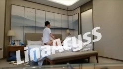 上海高端绿帽癖夫妇「Oliva_couple」极品淫妻皮肤紧致网约单男献妻、夫妻交换多人淫乱 截图5