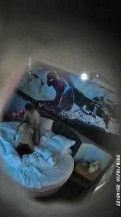 精品资源，全网最全的蜘蛛侠大圆床房偷拍，中青年夫妻情侣居多，也有年轻的学生情侣 截图8