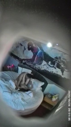 精品资源，全网最全的蜘蛛侠大圆床房偷拍，中青年夫妻情侣居多，也有年轻的学生情侣 截图9