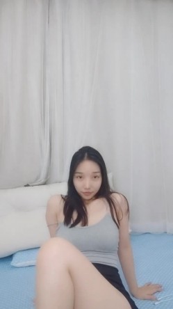 【0陈住气】白领小姐姐上班玩跳蛋~下班回家玩道具自慰 截图6