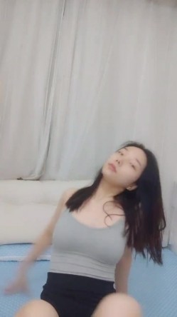 【0陈住气】白领小姐姐上班玩跳蛋~下班回家玩道具自慰 截图7