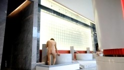 国内某高端会所更衣偷拍~高质量美女络绎不绝 截图9