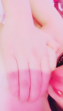 最新重磅分享，推特女神福利姬【大队长】未流出土豪私拍视图合集，情趣制服紫薇销魂可撸精尽人亡的节奏 截图6