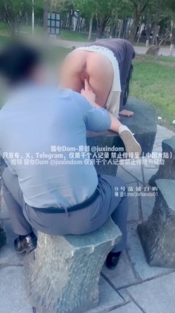 SM调教大神『狙心Dom』主人的任务真实版 勾引路人 妓女篇，静置放 开肛 主人的任务 物化 拘束架上调教 截图10
