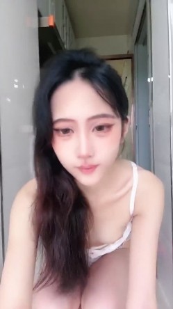 SM绝美校花纯欲母狗 菠萝吹吹 骚出天际 截图3