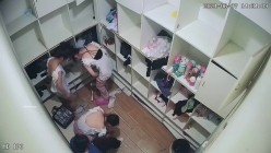 舞蹈班《监控破解》偷拍多位美女学员后台换衣服 截图9