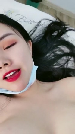 极品导弹巨乳主播【38H罩杯妹妹】挤奶诱惑超长100小时源码录制直播合集 截图12