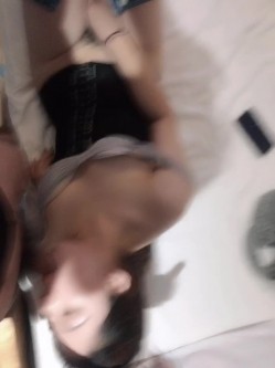 校园偶遇校花女神，肌肤犹如白莲花，背后发生的故事：这就是深喉的感觉吗，轻sm。 截图9