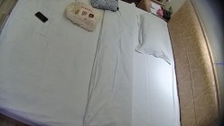 酒店偷拍大学生情侣样子稚学妹希腊脚班花周末和男友在酒店做爱被干多次 截图2