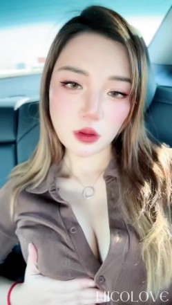 P站着名博主淫欲少妇法籍亚裔「Nicolove」OF露脸性爱私拍 顶级亚裔网黄挨操阿黑颜 截图12