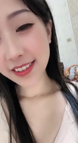 户外！【女主】深夜开宝马上街勾搭大鸡巴代驾小哥车震 截图7