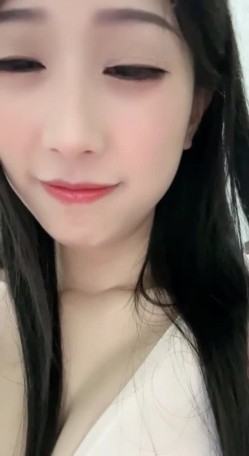 户外！【女主】深夜开宝马上街勾搭大鸡巴代驾小哥车震 截图12
