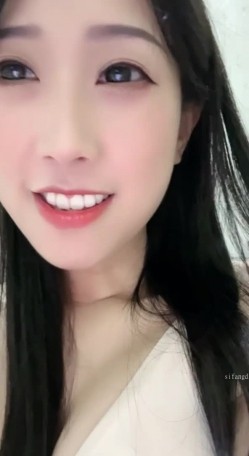户外！【女主】深夜开宝马上街勾搭大鸡巴代驾小哥车震 截图14