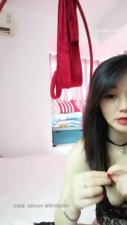 嫖娼须谨慎，楼凤也要偷拍，【酒店培训师】会所出身专业小姐姐，家中偷拍啪啪服务全程，花样繁多叹为观止 截图14