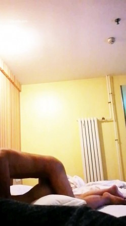 【私房原创偷拍】，男友住在隔壁的风骚小姐姐，她一直说你小声点，听见咱俩就死定了 截图10