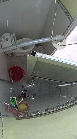 翻墻爬窗摆拍多位小姐姐洗澡换衣服 截图16