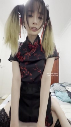 露脸才是王道！极品颜值小情侣私拍泄密，超高颜值反差学妹 清纯靓丽的外表下有一颗淫荡的心 截图2