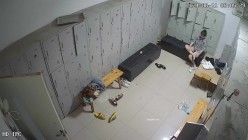 舞蹈班《监控破解》偷拍多位美女学员后台换衣服 截图7