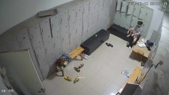 舞蹈班《监控破解》偷拍多位美女学员后台换衣服 截图12