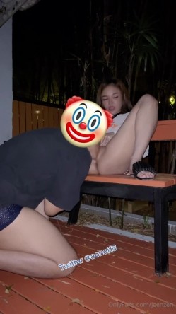 高颜值巨乳肥臀，露脸顶级网红【jeenzen】订阅福利，肛交内射颜射，各种场景，重头干到尾 截图3
