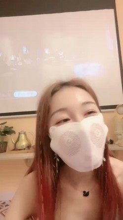 美娜非常nice时尚~美女配上高端场地还挺吸睛的~激情秀舞~向狼友们展展示私密特写！诱惑鸡鸡勃起！ 截图10