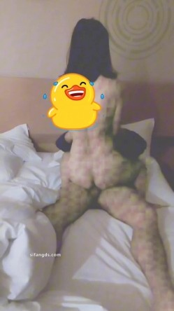 真实绿帽博主，【王军】让老婆陪各个不同单男啪啪，各种特写插穴，太淫乱了 截图8