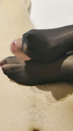 风韵犹存职业装黑丝少妇露脸性爱，懂得男人如何舒服，太骚了 截图1
