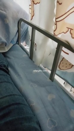 学生妹~【曦曦曦曦】教室跳蛋~宿舍寝室偷播~大黑牛盘喷水~师范学院，真实刺激，强烈推荐！ 截图9
