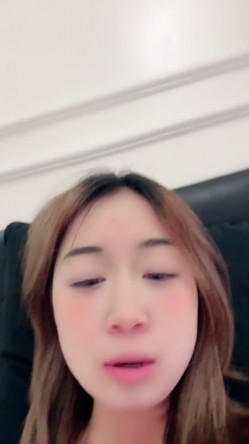 【离异美骚妇】几个小嫂子一起吃鸡啪啪秀 淫乱至极 喜欢小嫂子的不要错过 截图12