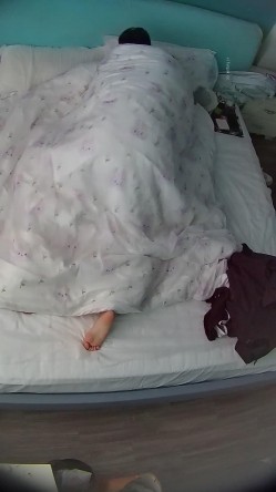 酒店高清偷拍眼镜御姐范眼镜白领姐姐下班幽会胖领导勤快的铺好床单洗香香后被操两次 截图5