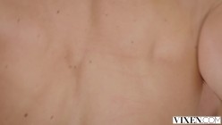 Vixen.17.03.15.Abigail.Mac.mp4 截图14