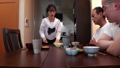 DDHH-035 変態鬼畜家族「私、お母さんと違うから」 浅井心晴 截图5