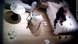 天眼酒店高清偷拍连续几天入住年轻情侣网红级别小仙女被健硕男友扣逼操了几次 截图7