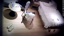 天眼酒店高清偷拍连续几天入住年轻情侣网红级别小仙女被健硕男友扣逼操了几次 截图15