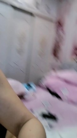 变态骚母狗~20小时~【一线天莹莹】口爆内射~喷水！纯种母狗，好鸡儿变态~！ 截图7