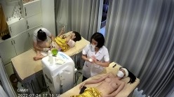 稀有黑客破解美容院 摄像头偷看女顾客脱光衣服保养乳房和刮阴毛 截图9
