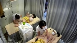 稀有黑客破解美容院 摄像头偷看女顾客脱光衣服保养乳房和刮阴毛 截图16