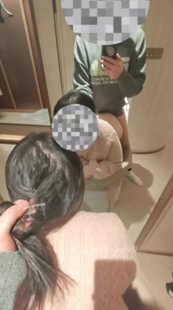 百人斩泡良大神，【苏北第一深情】，22年操的01年小母狗，广州超级富婆，很骚很容易尿床 截图1