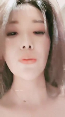 甜美女神，【紫涵姐姐】，约粉吃夜宵，沟通完感情后，开房内射，再去会所聊一聊小哥哥，这娘们真会玩 截图7