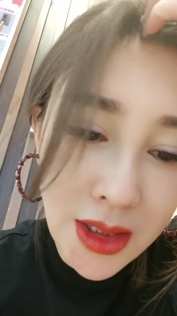 杭州美少妇，【少妇可同城可空降】，首次带跳蛋逛商场，玩得好刺激湿了一大片，回家赶紧无套内射满足以下 截图11