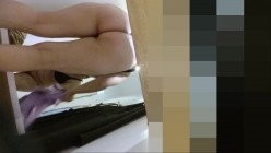 【精品偷拍】国内商场试衣间偷拍疑似被妹子发现7V 截图8