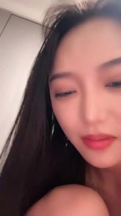 极品御姐【玩你很难吗】美乳诱惑 美腿丝袜 道具抽插 后入暴操 自慰喷尿 爽的不行 截图11